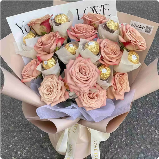032 Cabra flower mixed with Ferrero rocher chocolate bouquet